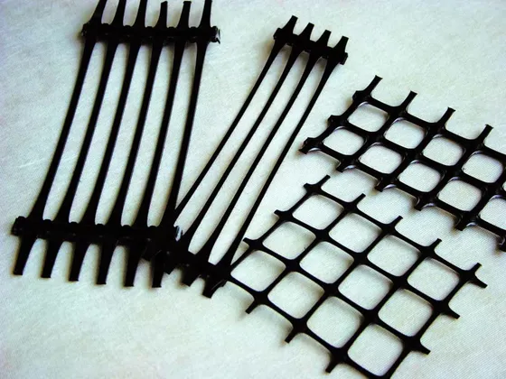 Geogrid types explained: biaxial, uniaxial, fiberglass, PET and steel-plastic