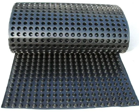 Lembaran drainase berbintik (Dimpled Drainage Sheet)