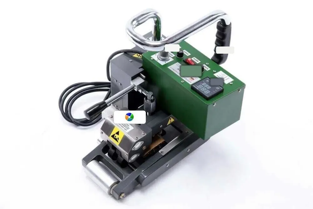 آلة لحام الجيومامبرين (Geomembrane Welding Machine) — صور إضافية