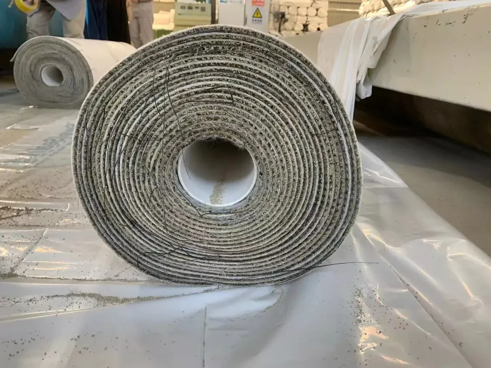 GCL Berlaminasi PE (PE-Laminated GCL) — Gambar lainnya