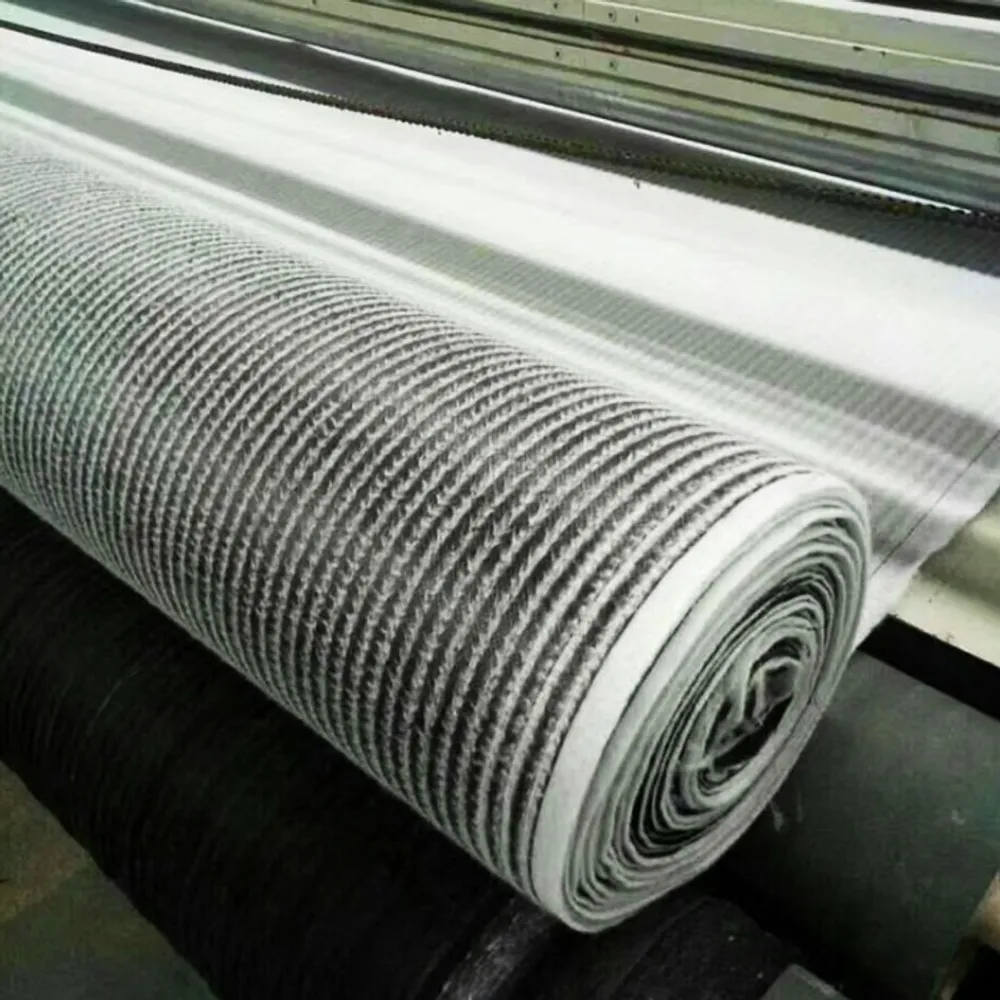 Geosynthetic Clay Liner (GCL) — Produksi