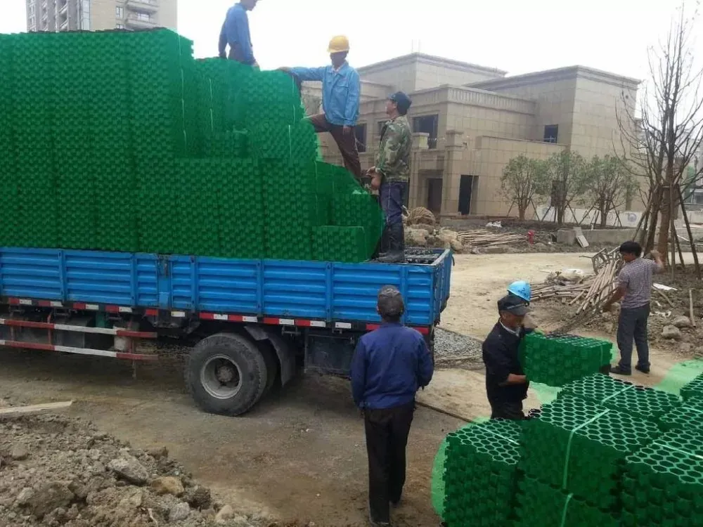 Gravel Grid (Geocell HDPE / Grass Paver) — Pengiriman & pengemasan